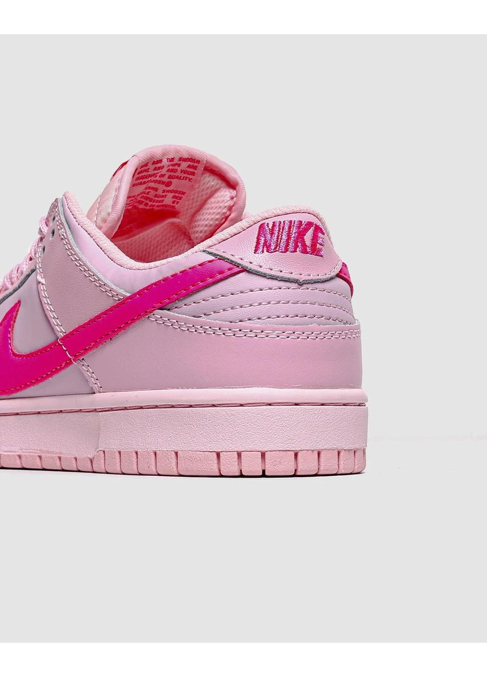 КРОСІВКИ ЖІНОЧІ NIKE DUNK LOW GS TRIPLE PINK НАЙК ДАНК РОЖЕВІ No Brand рожеві демісезони (391955265)