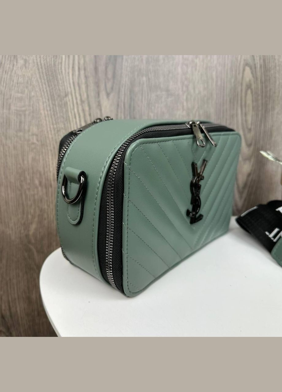 Стильная каркасная мини сумочка из экокожи с металлической бляшкой стеганная зеленая (sku_1557Т) No Brand (330575631)