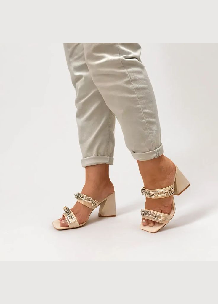 Бежевые женские кожаные босоножки, сабо на каблуке 1060 бежевые L&M без застежки