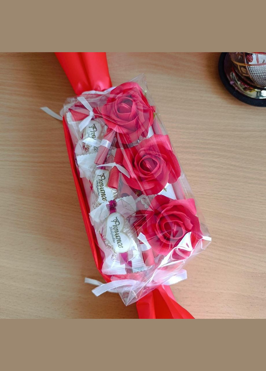 Набор с конфетами розами и 11 причинами почему я тебя любю на день влюбленных 8 марта день рождения (ar196) No Brand (322237732)