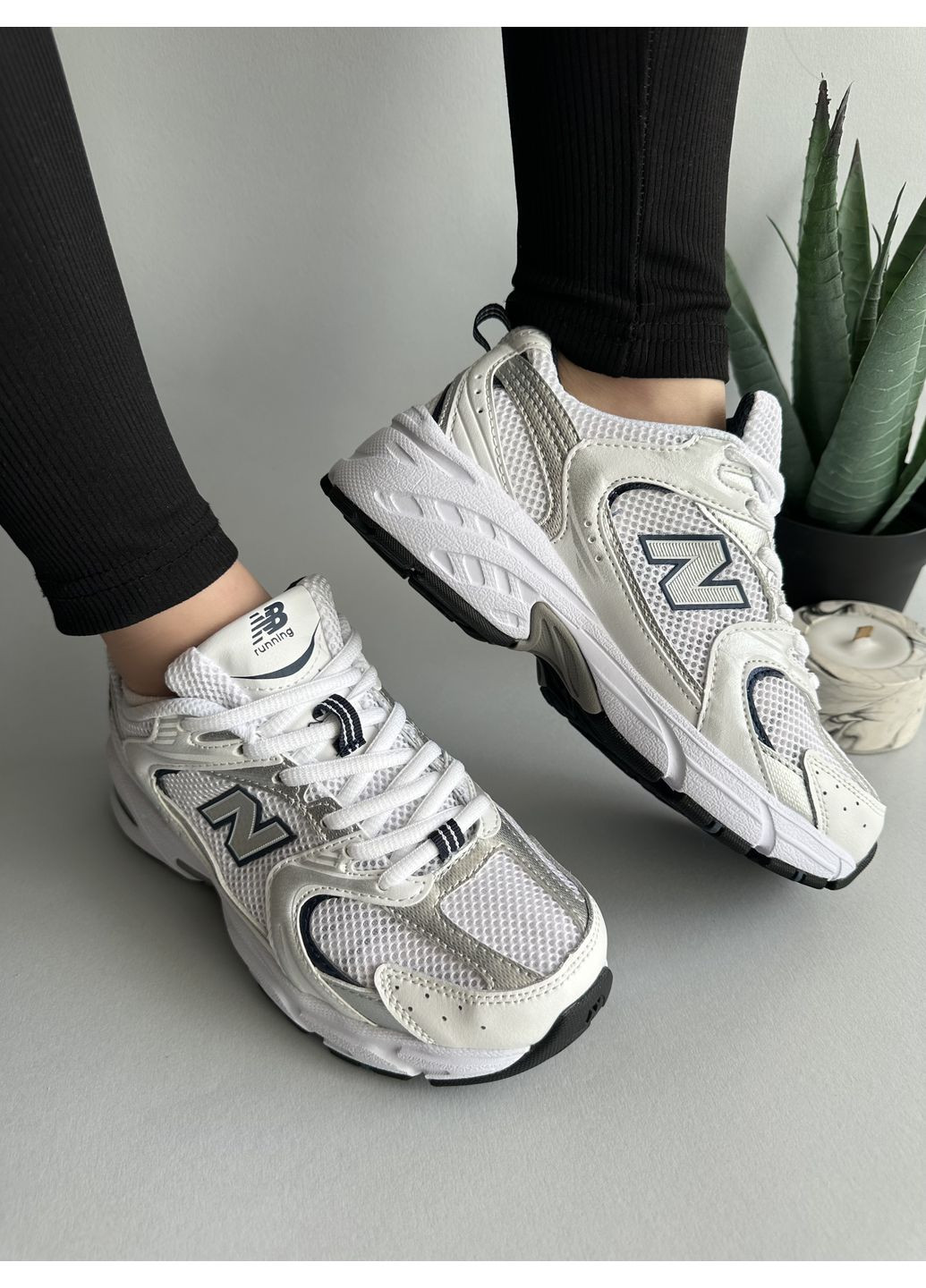 КРОСІВКИ ЖІНОЧІ NEW BALANCE 530 WHITE SILVER НЬЮ БЕЛАНС 530 No Brand білі демісезони (368884629)