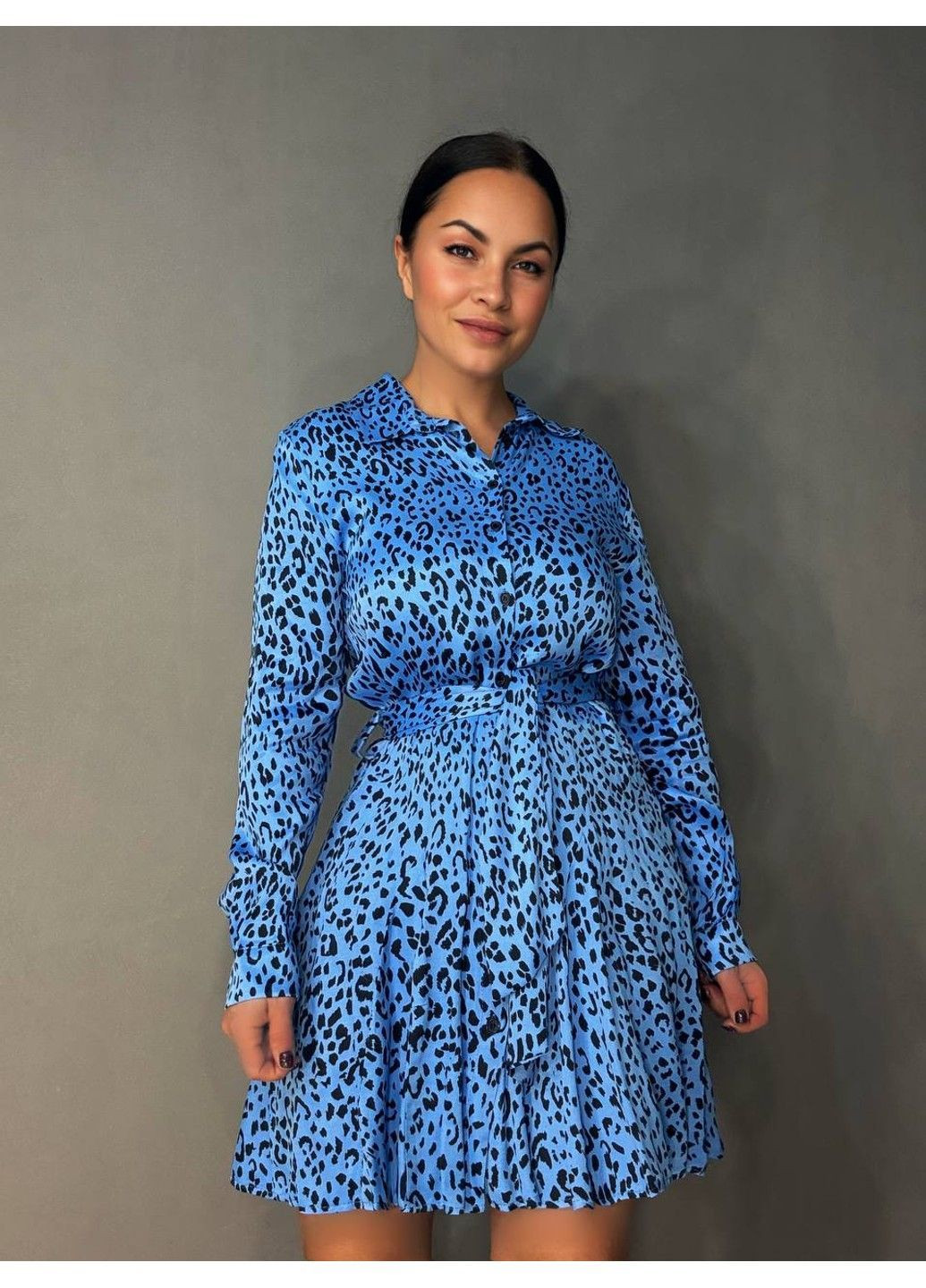Блакитна сукня жіноча 4219 леопардовий принт коротка на гудзиках з паском блакитна MIX RAY леопардовий