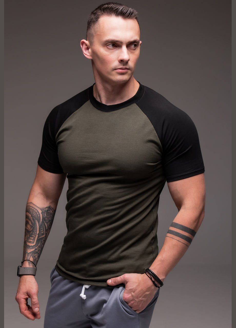 Хакі (оливкова) стильна футболка з чорним рукавом з коротким рукавом Vakko