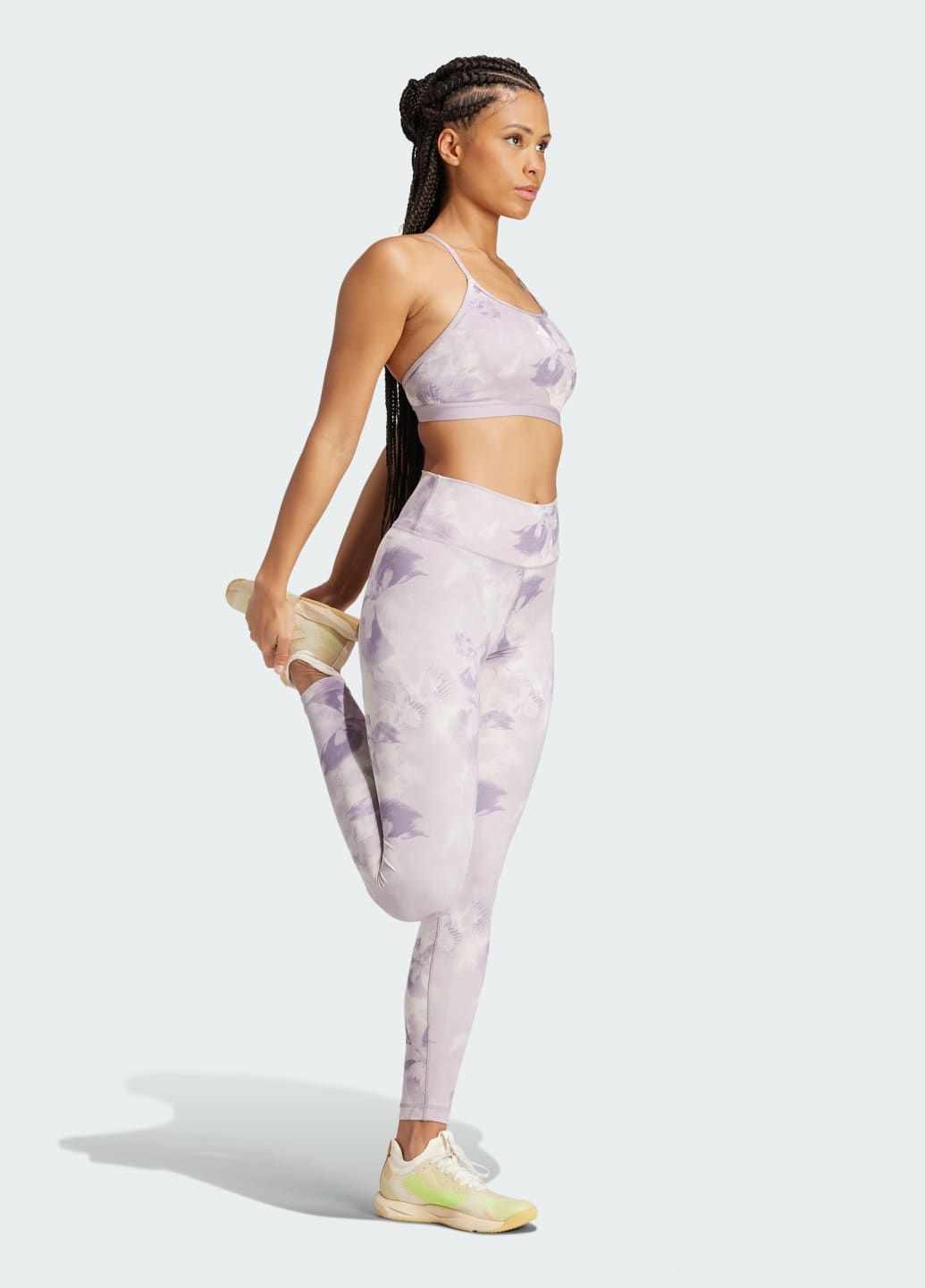 Розовые демисезонные леггинсы train essentials aop flower tie-dye adidas