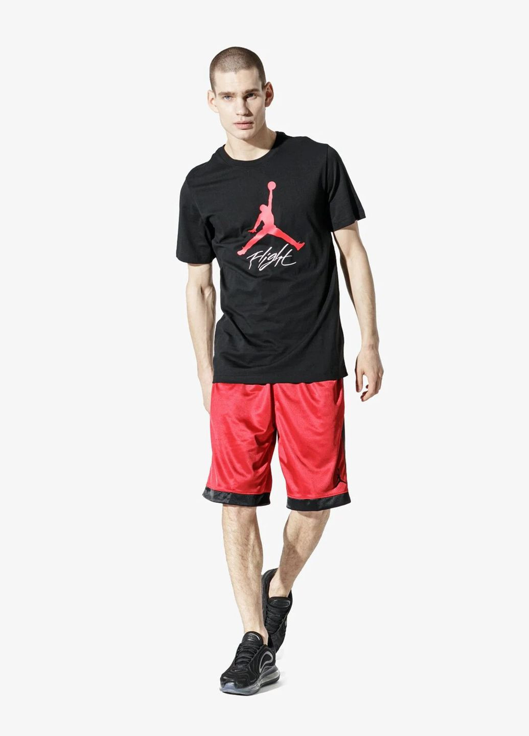 Черная футболка мужская jumpman flight ao0664-010 черная Jordan