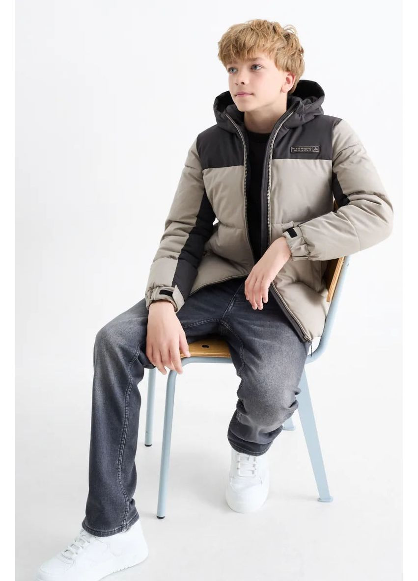 Комбинированная зимняя стеганная куртка C&A