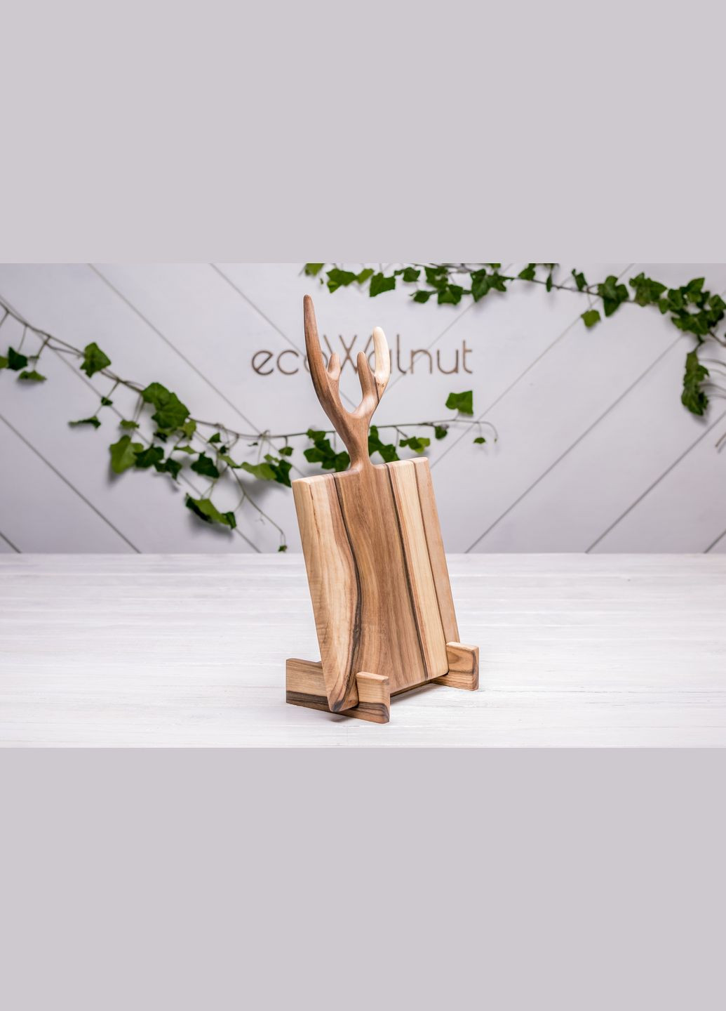 Доска ореховая «Рога» M Досточка с лого на подарок EcoWalnut (295266098)