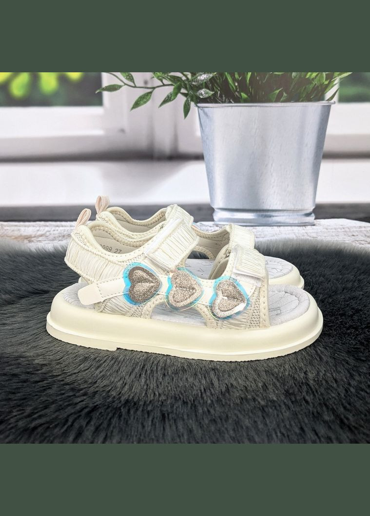 Бежевые босоножки детские для девочки Fashion