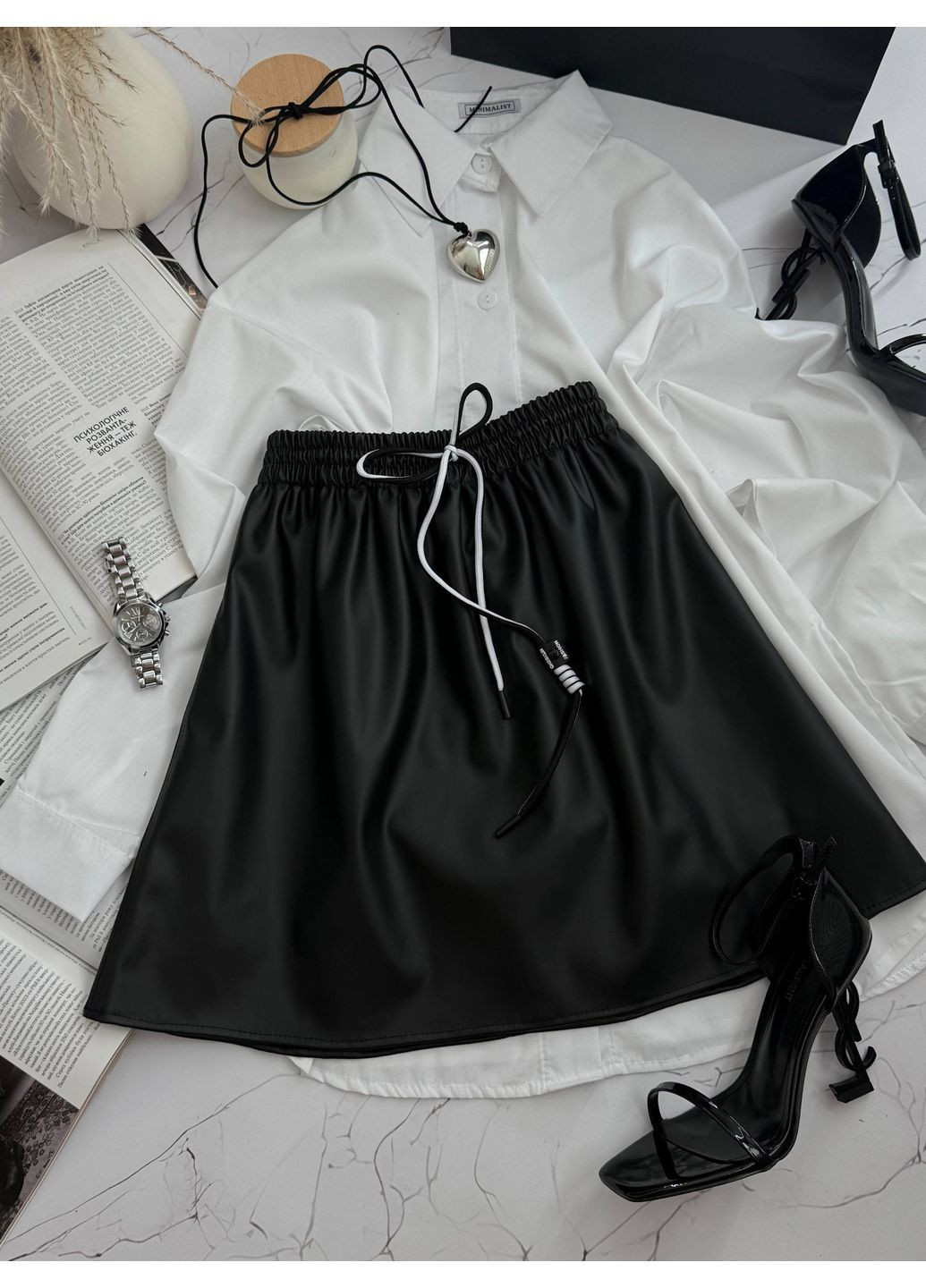 Черная юбка эко кожа+вискоза,на резинке,подкладка шортики Україна