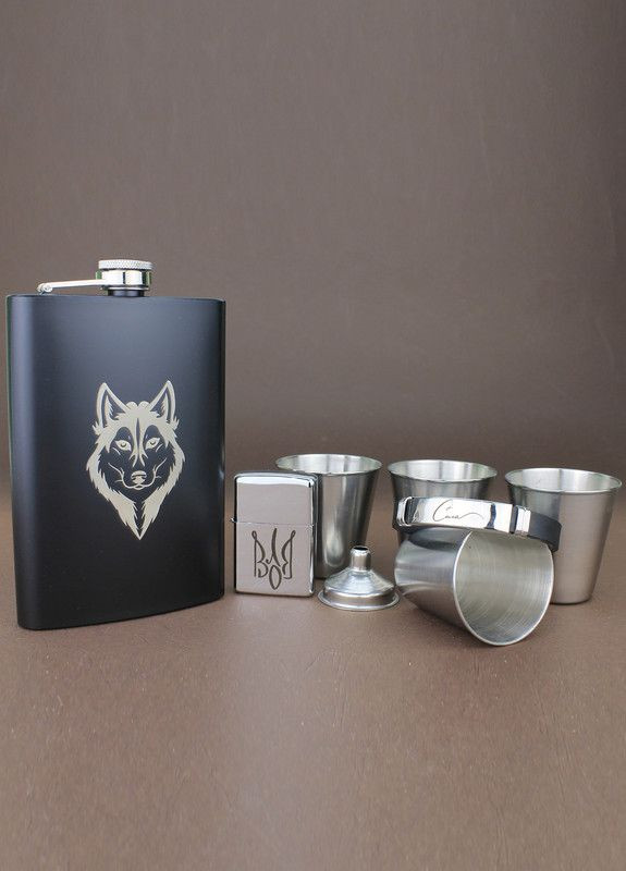 Набір фляги з гравіюванням Волк з лійкою, браслетом, стопками та запальничкою (21-0018) Кукумбер (300294116)