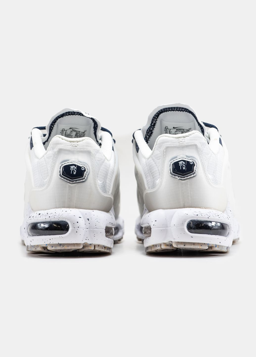 Белые демисезонные кроссовки мужские nike air max tn plus terrascape white | найк аир макс тн плюс белые No Brand