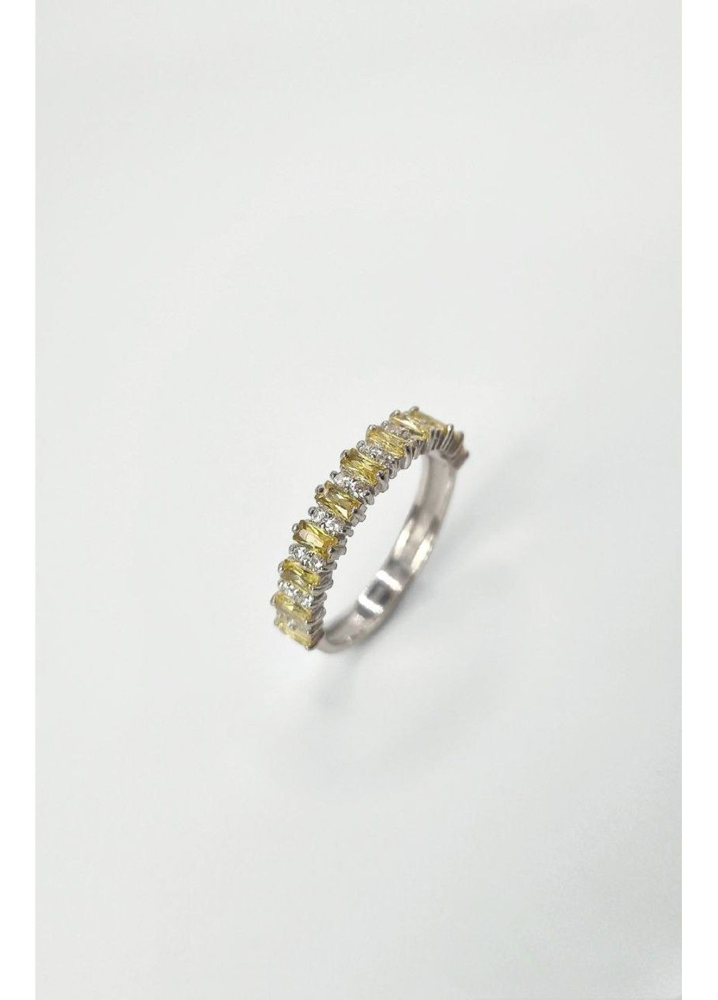 Серебряное кольцо Амелия с желтыми камнями 17,5р UMAX (291884013)