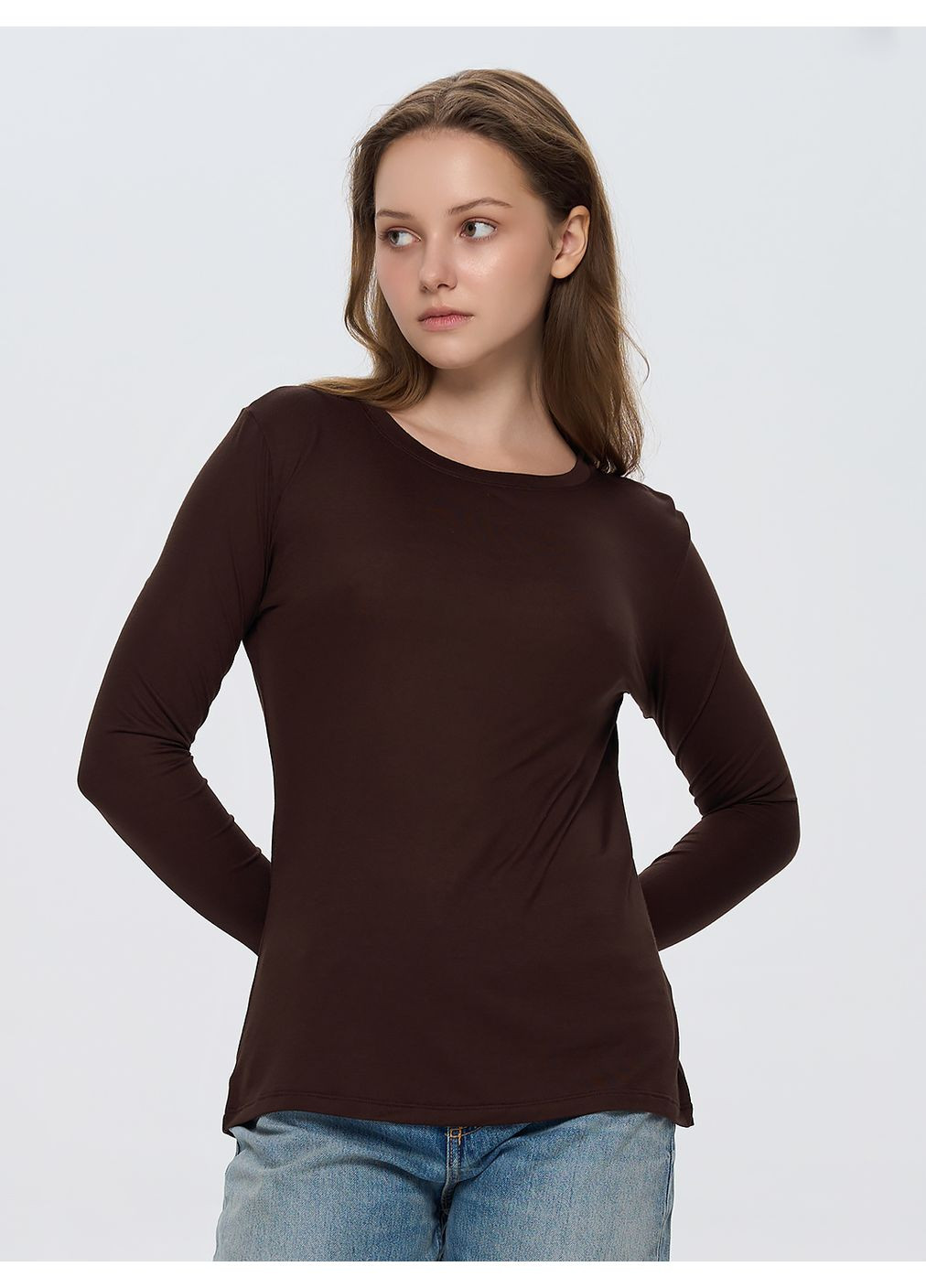 Женский лонгслив из тонкой вискозы белого цвета ТМ РОЗА Роза (360750981)