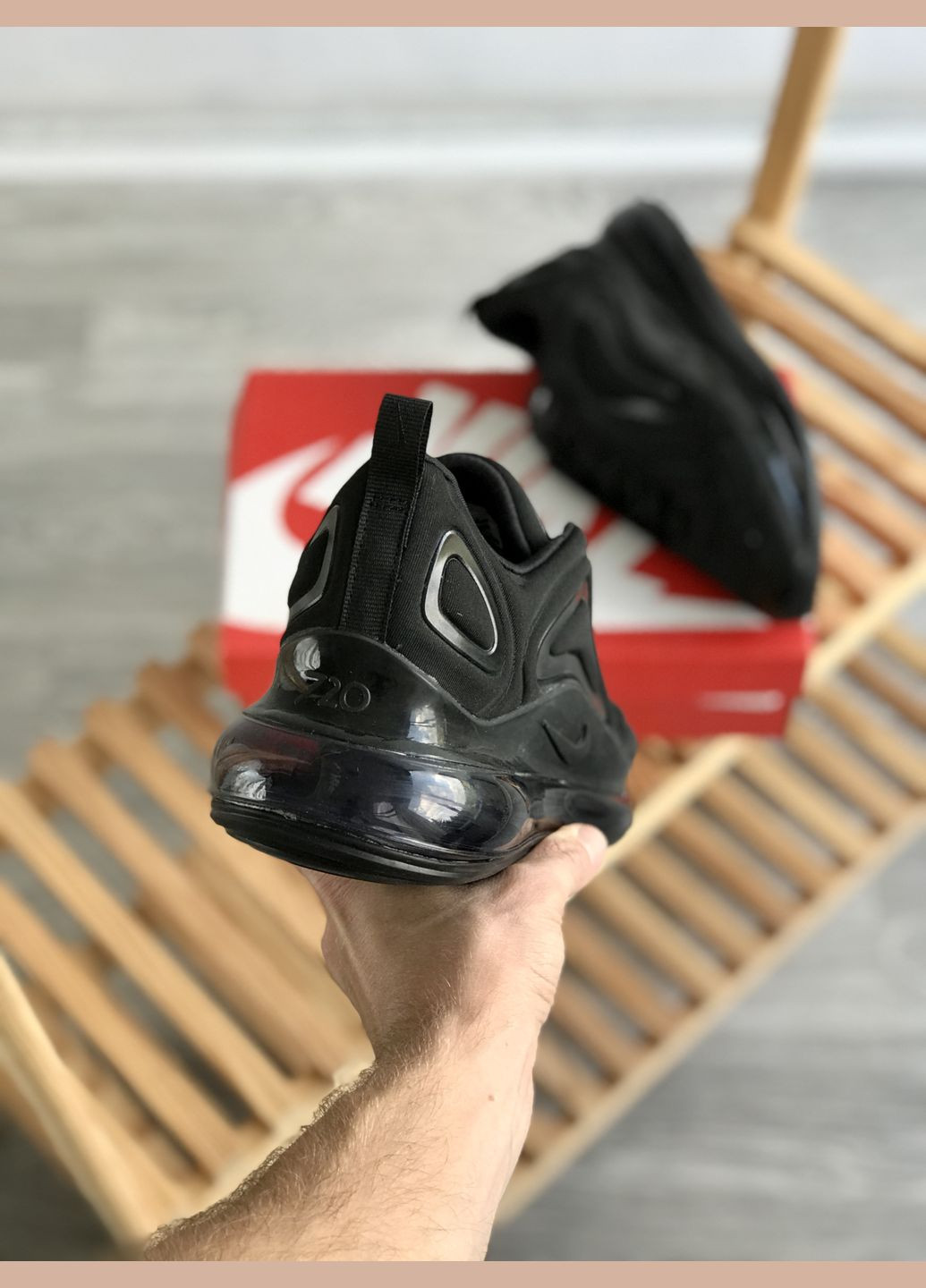 Чорні Осінні кросівки чоловічі і жіночі nike air max 720 black| найк аір макс 720 чорні No Brand