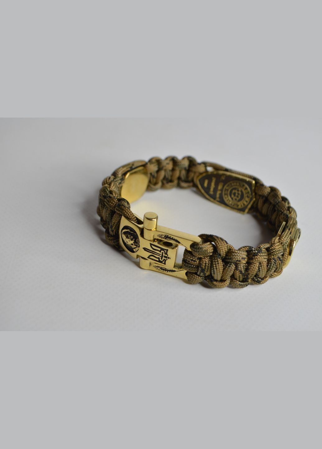 Браслет с казаком гербом Украины Архангелом Михаилом и топорами из латуни ручного литья + брелок в подарок No Brand (341738929)