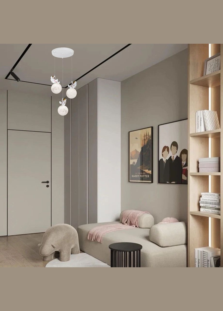 Дитяча підвісна люстра "Космічні астронавти" (82-150-3(300) SM) No Brand (370069581)