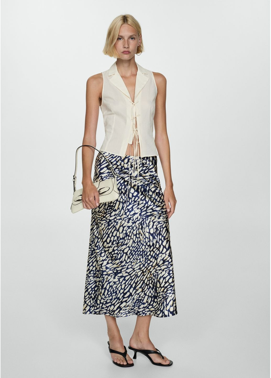 Разноцветная повседневная с абстрактным узором атласная юбка с принтом Mango