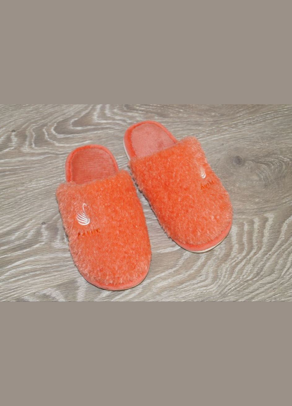 Светло-оранжевые комнатные тапочки для девочки оранжевые Lion с аппликацией, с белой подошвой, с вышивкой