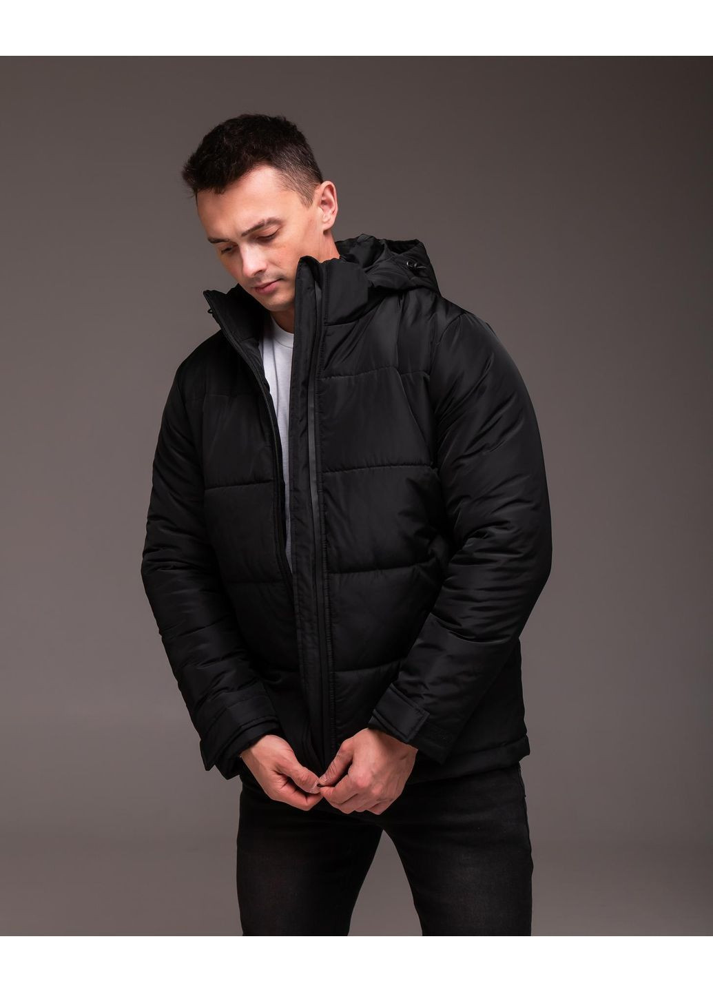 Черная зимняя куртка мужская утепленная No Brand