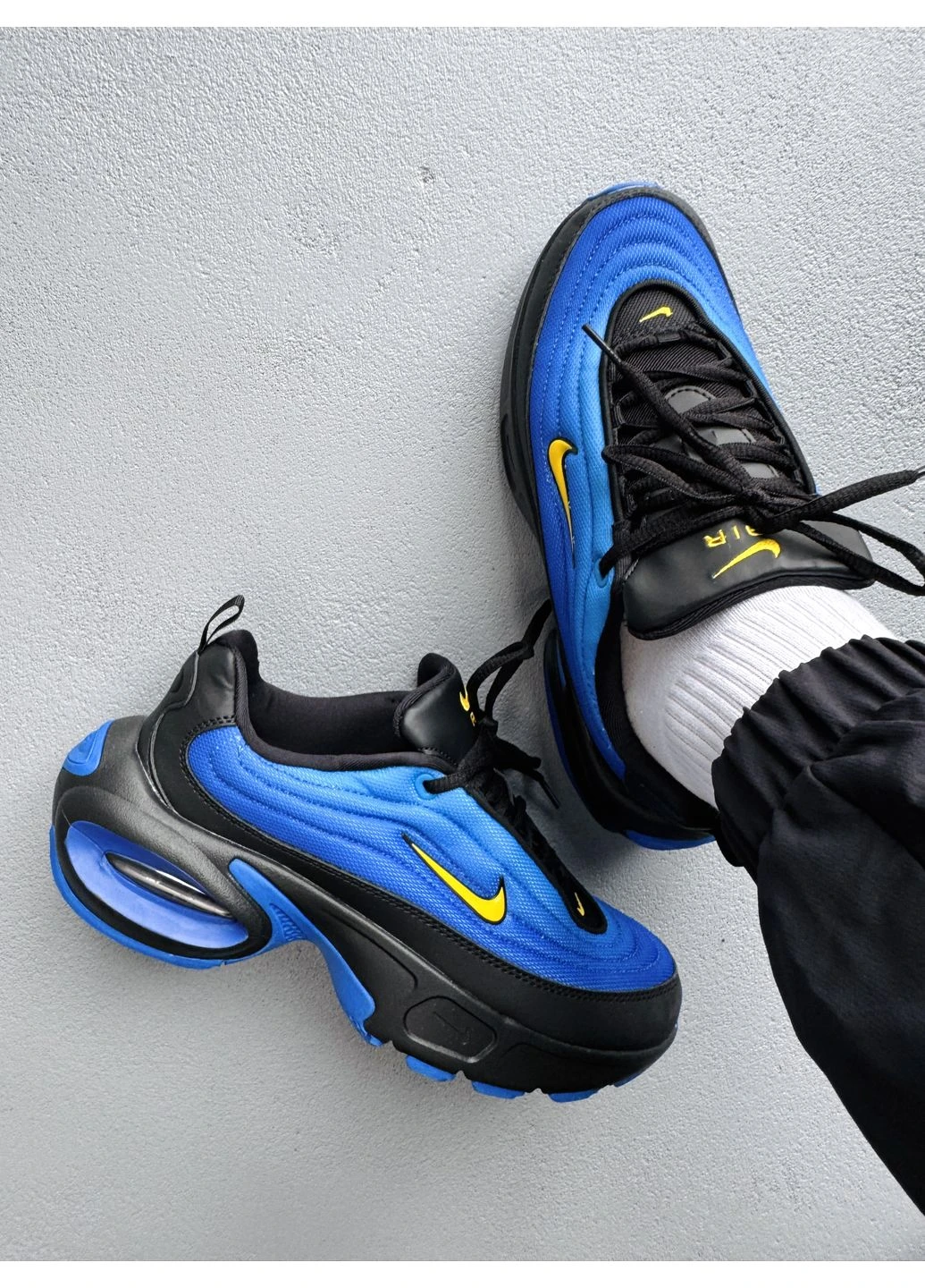 Цветные демисезонные air max portal blue/black/yellow Nike 158771