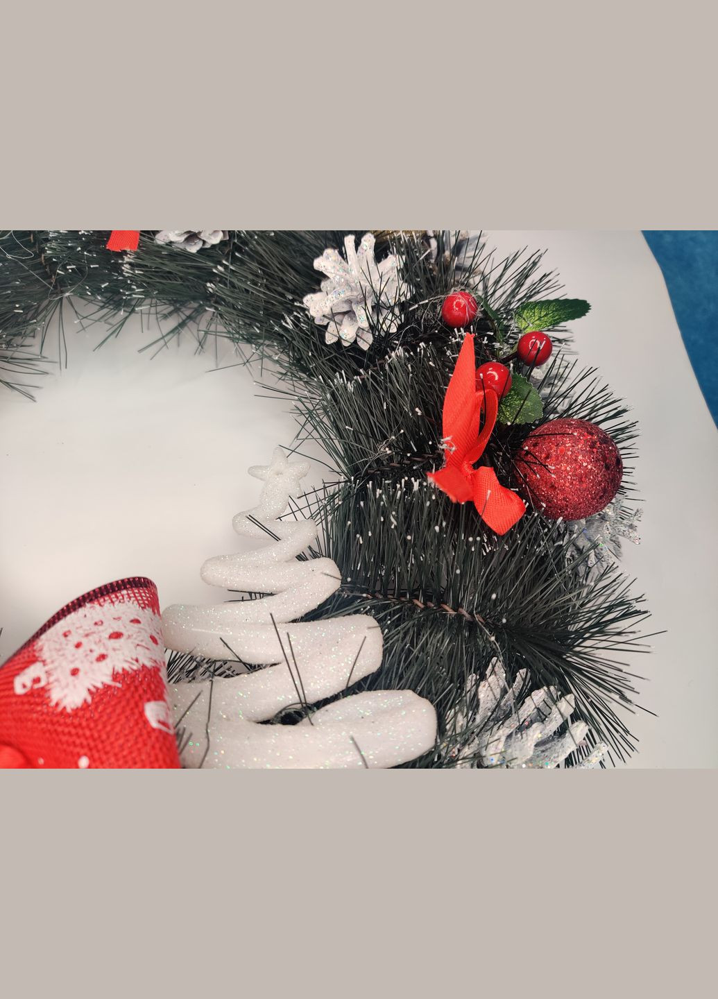 Різдвяний новорічний вінок 40см. з Натуральним декором Святковий для інтер'єру, дверей, столу в Фірмовій упаковці Vela (273469388)