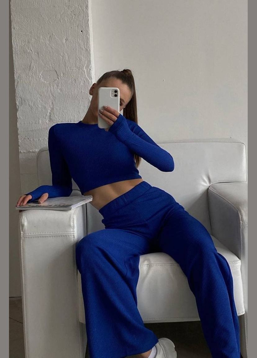 Костюм жіночий в рубчик кольору електрик Let's Shop (301000883)