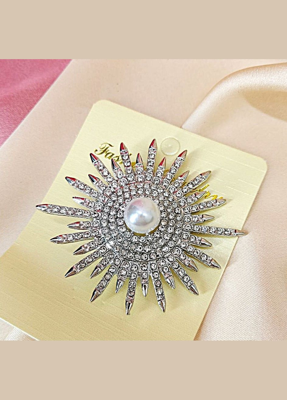 Брошка жіноча Зірка із стразами та намистиною No Brand (336546048)
