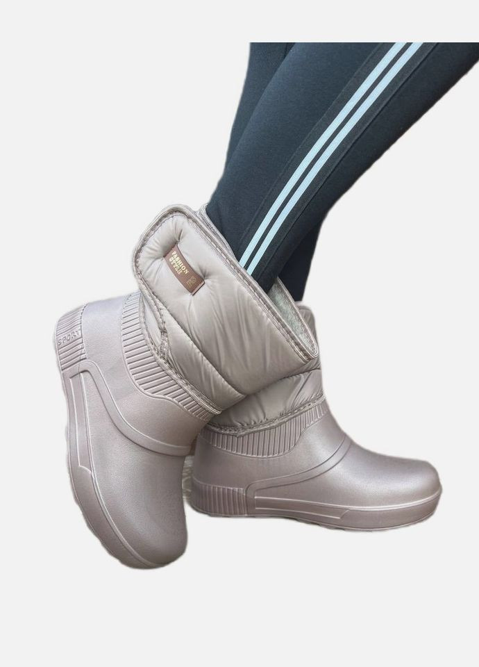 Зимние короткие сапоги пенка эва на липучке Olimp с логотипом