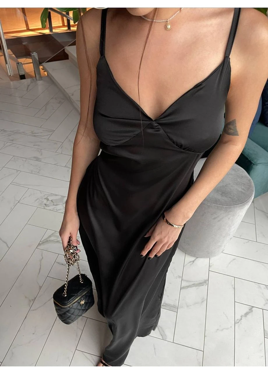 Чорна сукня максі з шовку на зав'язках чорного кольору 37675 а-силует Fashion однотонна