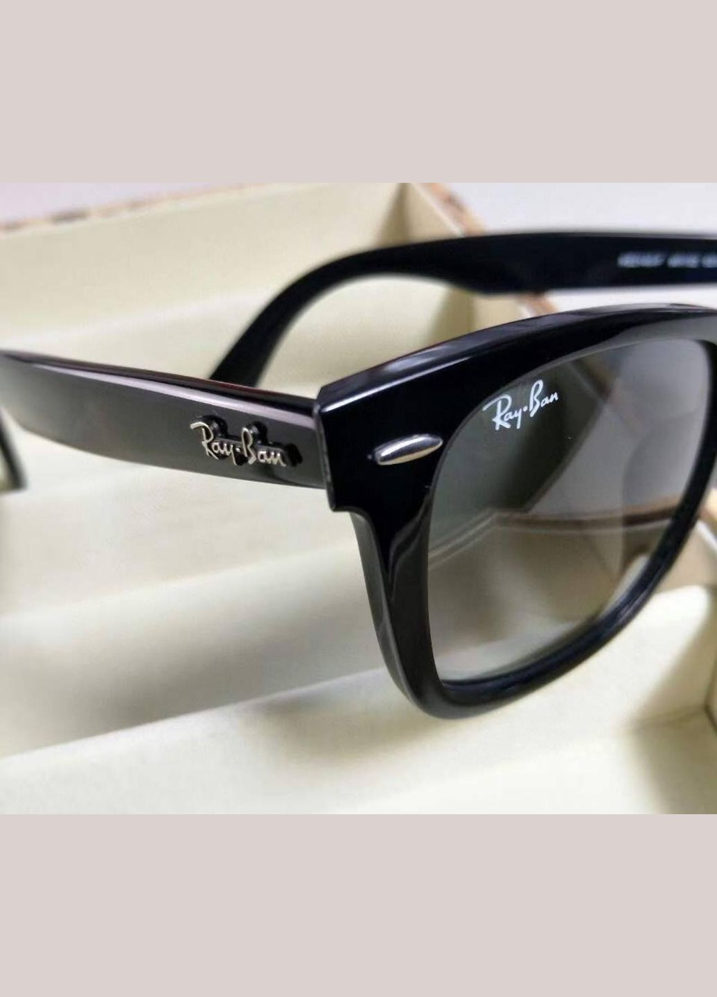 Жіночі сонцезахисні окуляри Wayfarer 2140 (901/32) LUX No Brand (322157370)