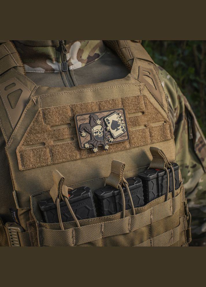 Нашивка Joker Skull 3D PVC Coyote M-TAC (315514920)