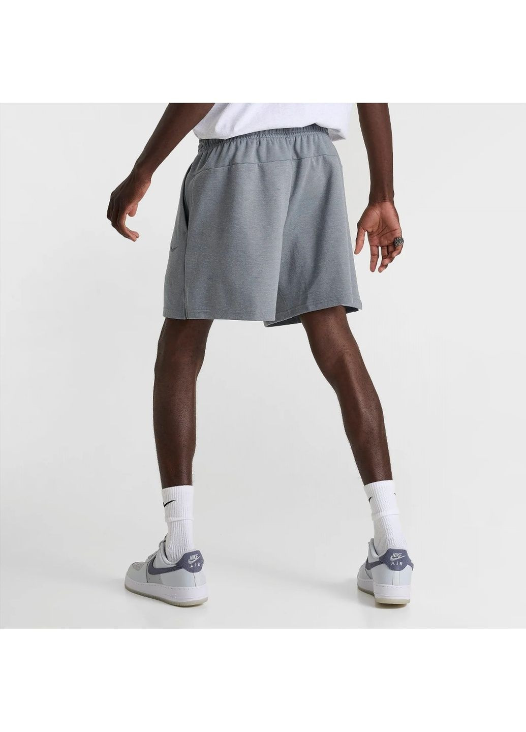 Шорты мужские Primary Dri-Fit Uv Unlined 7 Versatile Shorts Grey Nike (366039170)