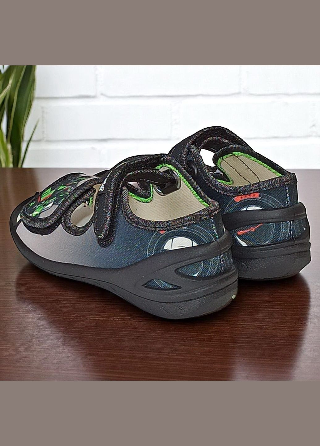 Ортопедичні текстильні босоніжки на липучках відкриті тапочки капчики для хлопчика Валді Waldi (333339243)