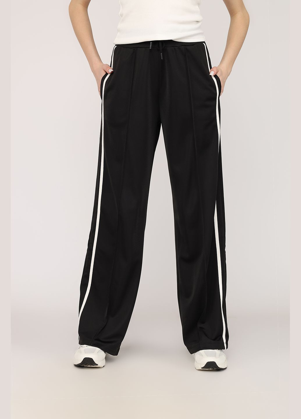 Штани спортивні жіночі колір чорний ЦБ-00269347 Yuki (324216274)