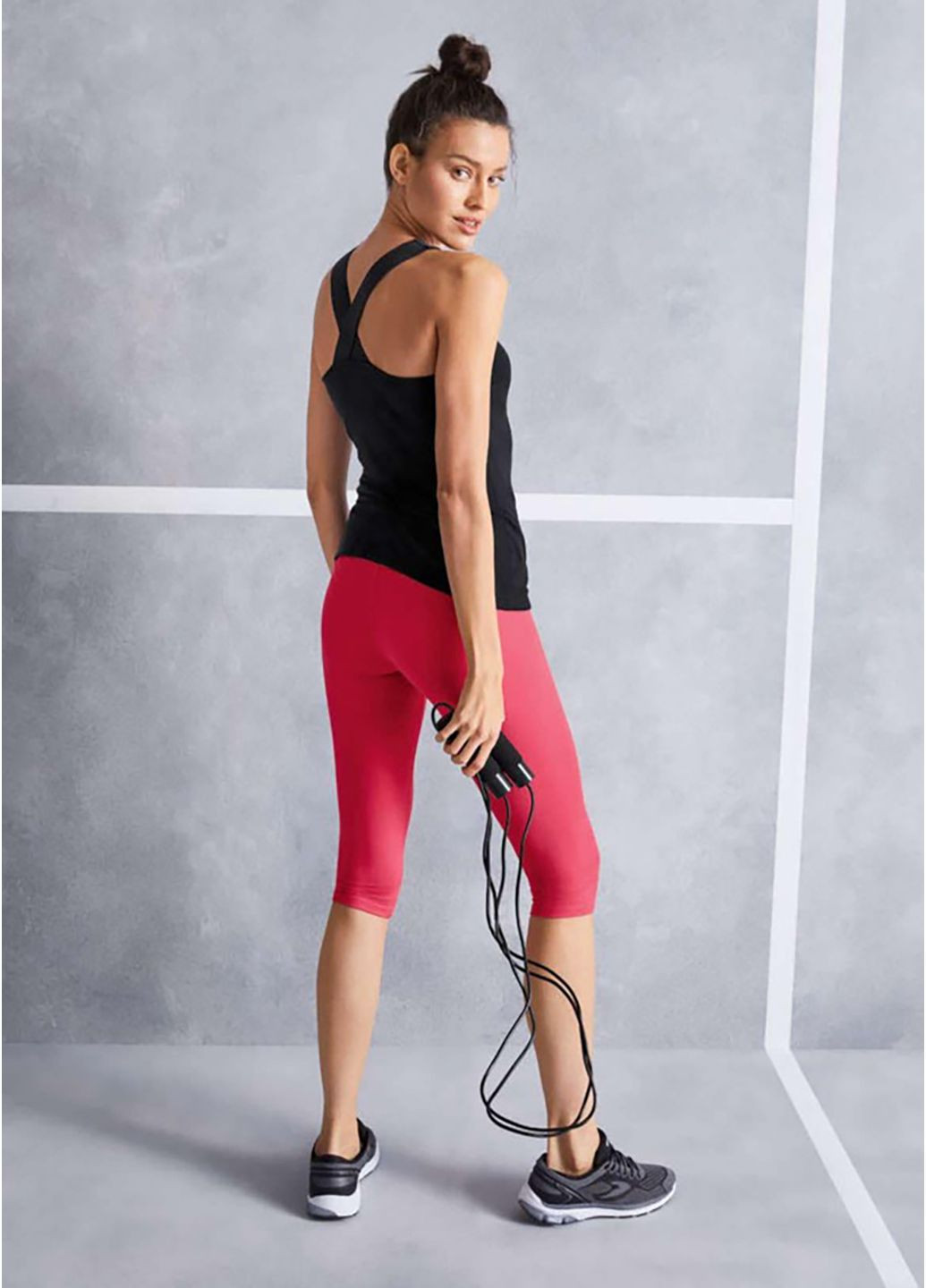 Красные демисезонные леггинсы Crivit