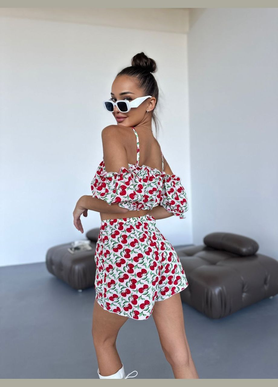 Костюм двійка ніжний та стильний Україна (337508608)