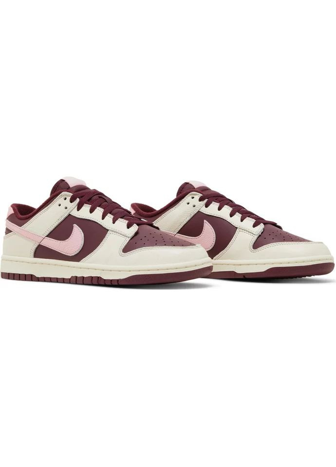 Бордовые всесезонные кроссовки dunk low retro prm valentine's day red/white - dr9705-100 Nike