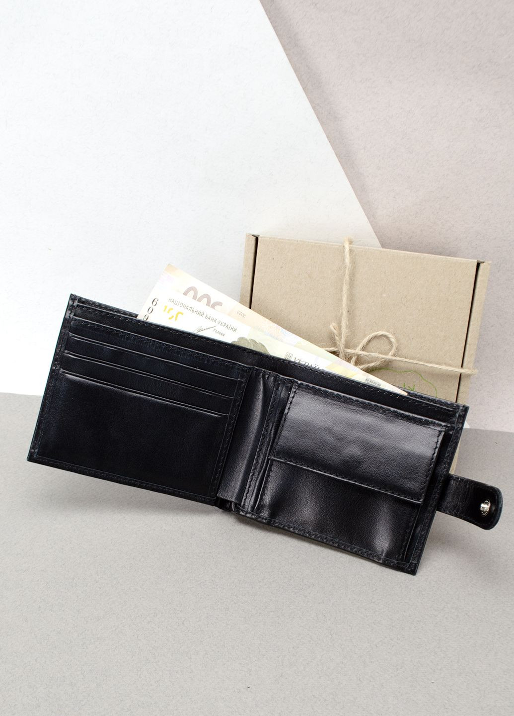 Гаманець чоловічий шкіряний на тонкий 7710 чорний HandyCover (315072071)