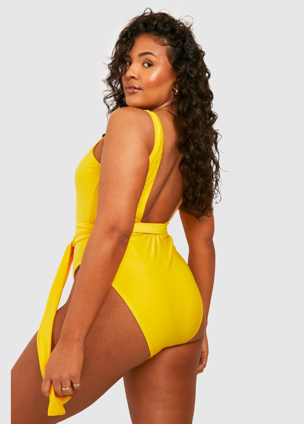 Желтый летний купальник слитный слитный Boohoo