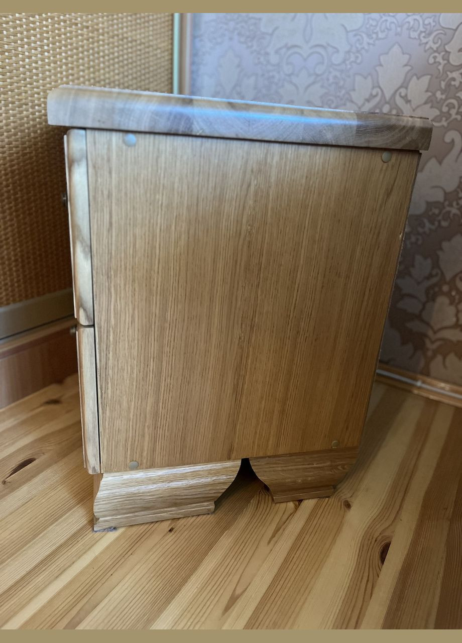 Тумбочка приліжкова дубова 47*52 No Brand (340061146)