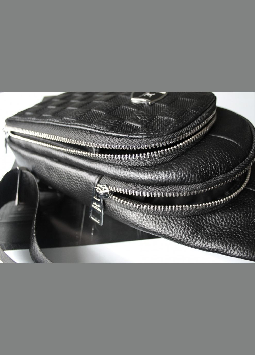 Чоловіча шкіряна сумка слінг через плече чорна No Brand (328916900)