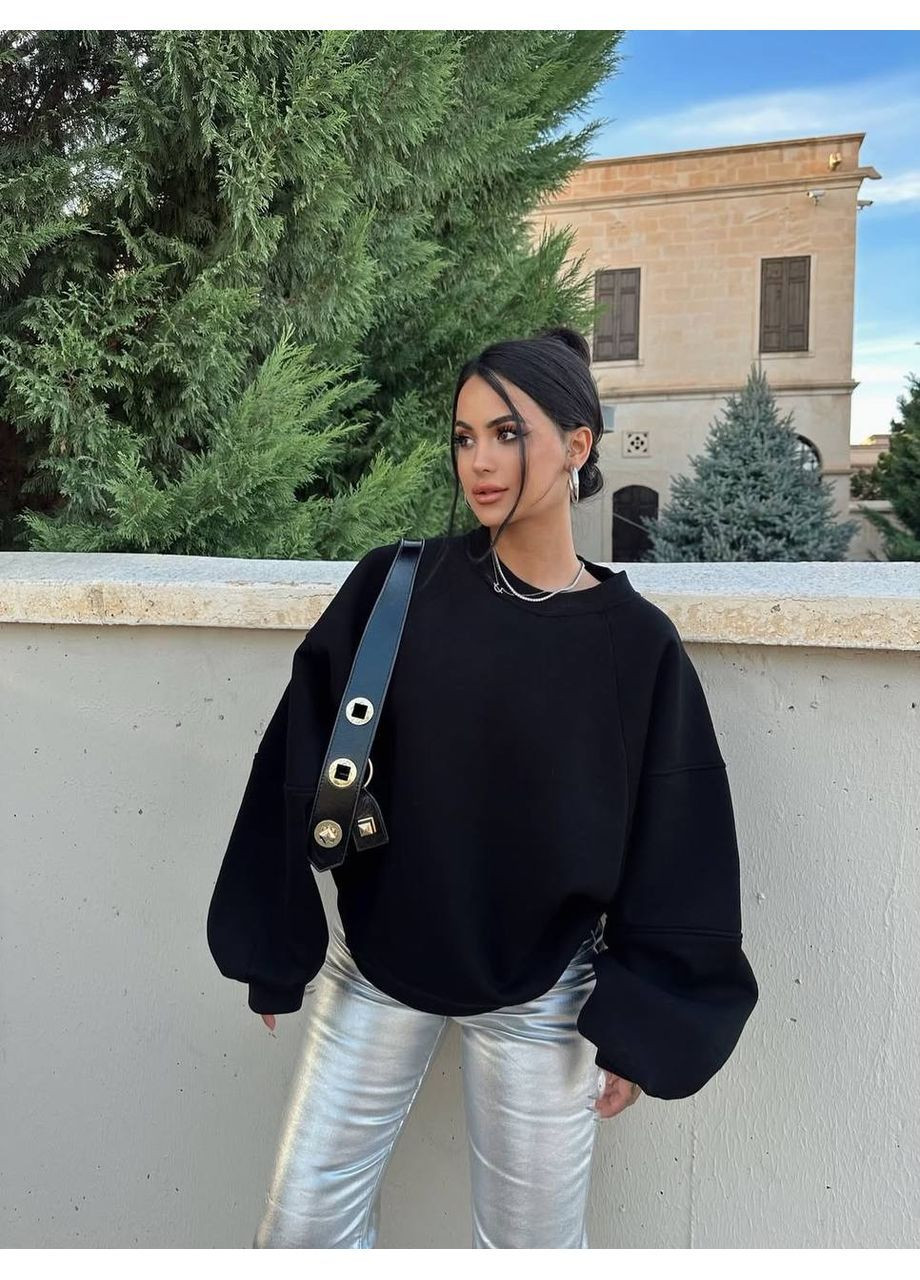 Чорний светр жіночий Гермес однотонний без декору (361948979)