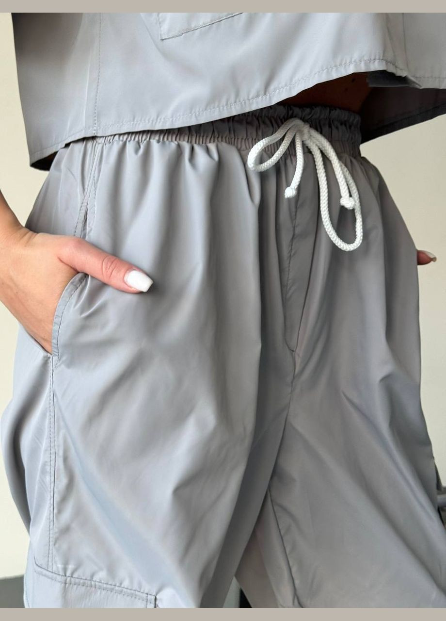 Женский стильный хаки костюм комплект двойка 2 укороченная рубашка с брюками с карманами No Brand костюм (284282569)