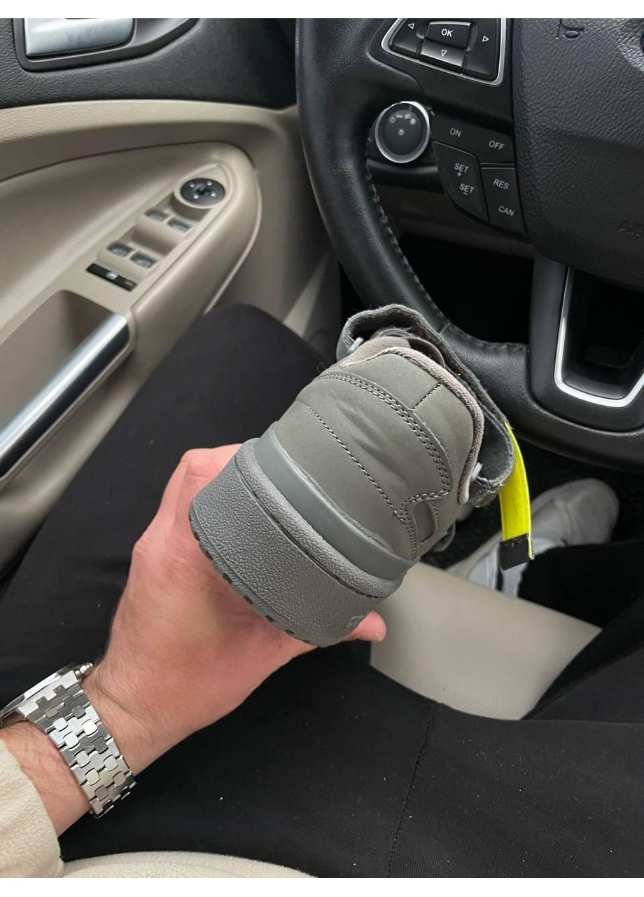 Черные демисезонные кроссовки мужские adidas forum black yellow адидас форум No Brand