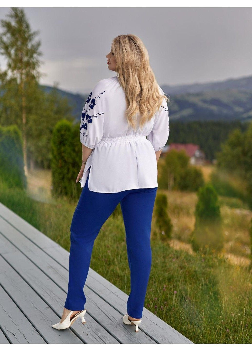 Костюм з блузою, з накатом, " ОРХІДЕЯ " мод ВДЖВ- 1031, білий+електрик, 56-58 No Brand (355469628)