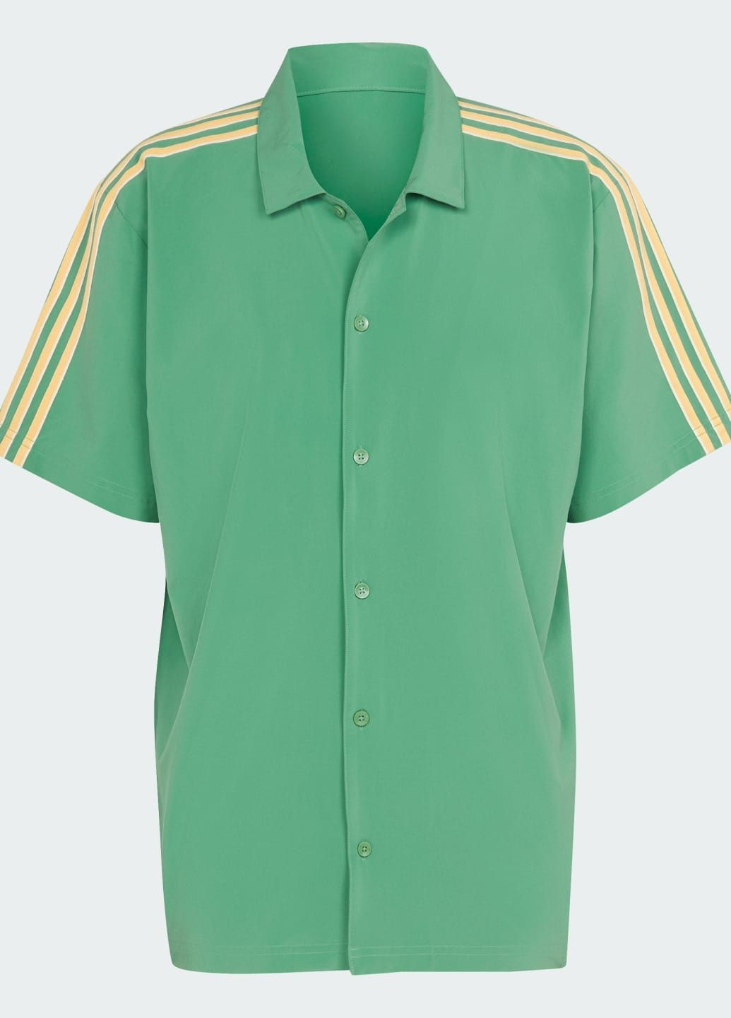 Зеленая рубашка short sleeve adidas