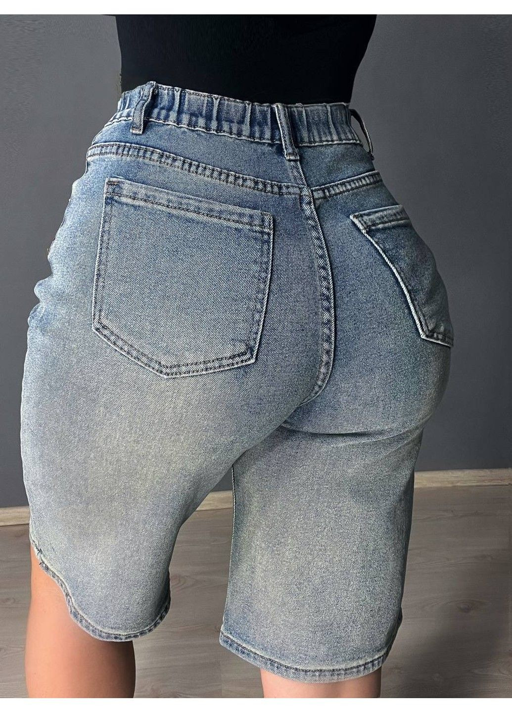 Шорты женские джинсовые 560-88 бермуды с резинкой на талии голубые Allure (336491710)