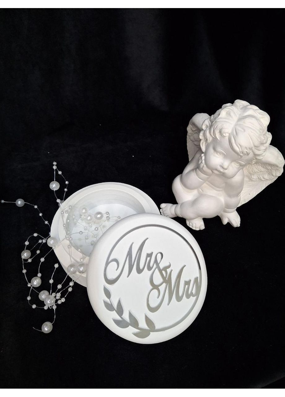 Деревянная коробочка для свадебных колец, белая, круглая форма. Mr&Mrs No Brand (369162695)