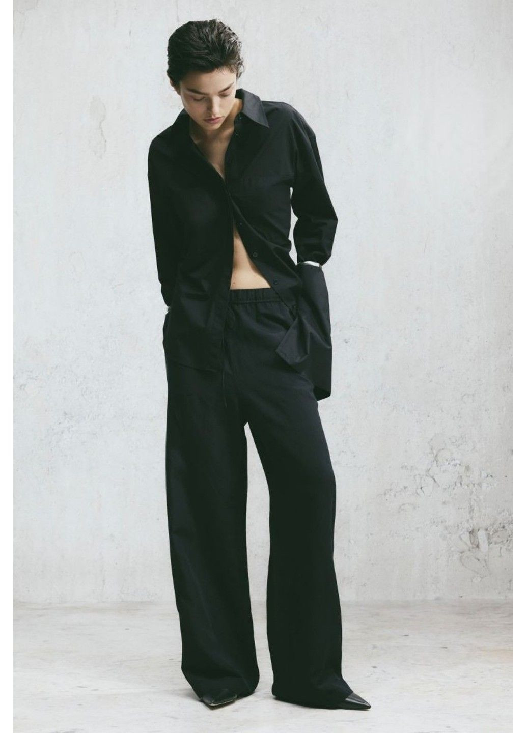 Женские стрейч-брюки из льняной смеси Н&М (57113) L Черные H&M (293819629)