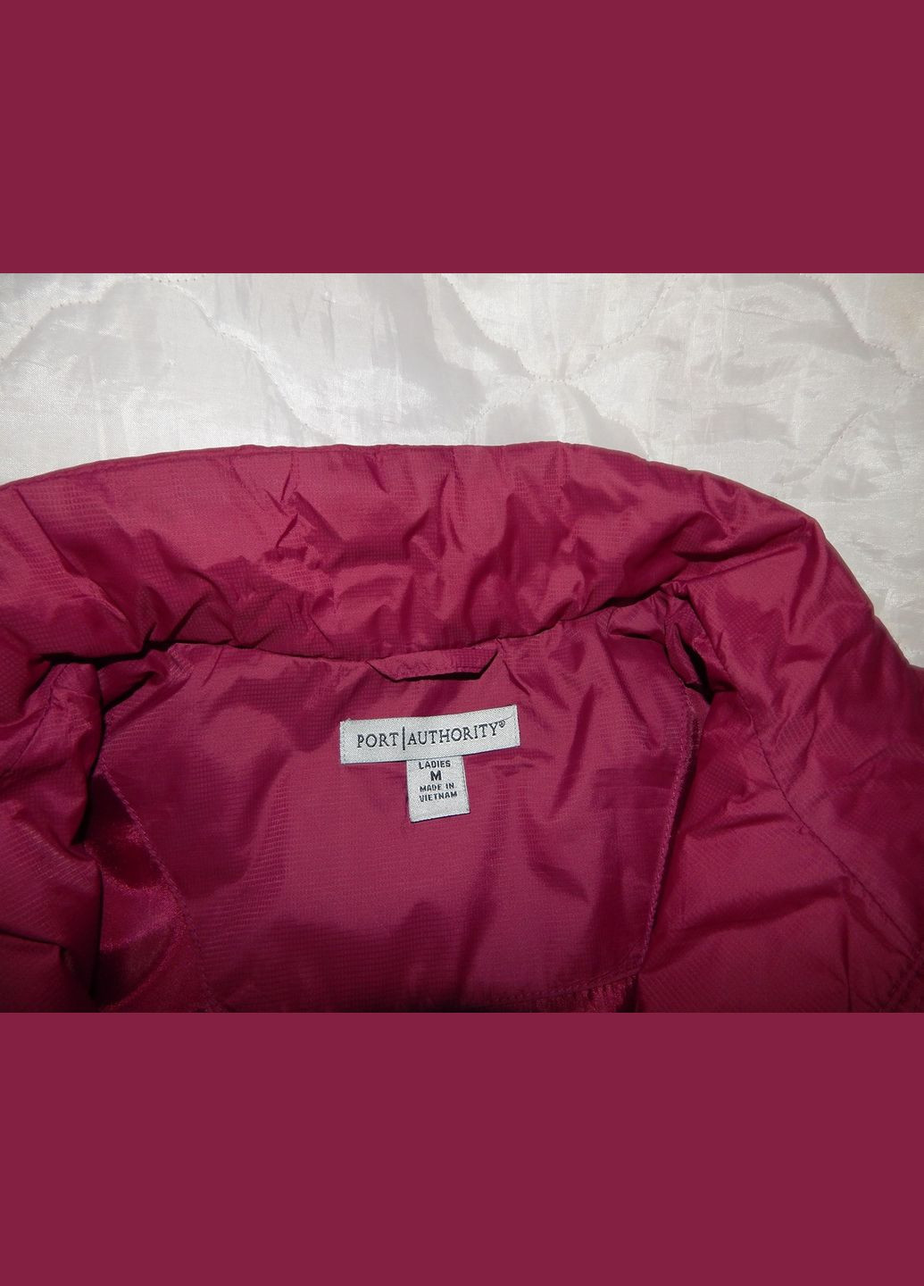 Жилет женский демисезонный утепленный PORT AUTHORITY р.50 242R (только в указанном размере, только 1 шт) No Brand (319862971)